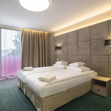 Citi Hotel'S Wroclaw Bagian luar foto