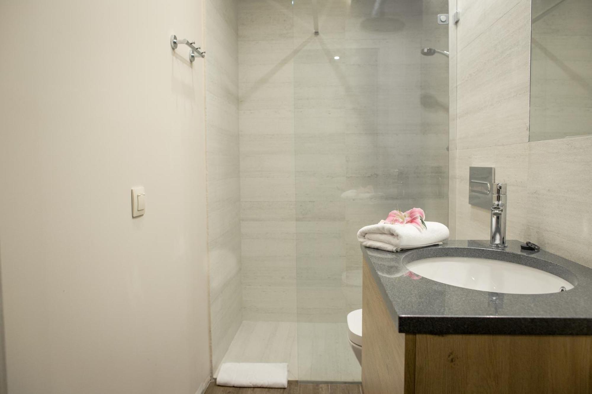 Citi Hotel'S Wroclaw Bagian luar foto