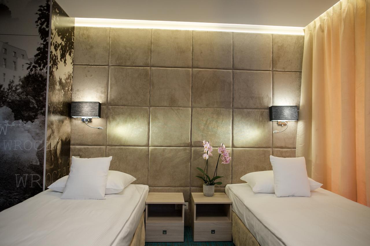 Citi Hotel'S Wroclaw Bagian luar foto