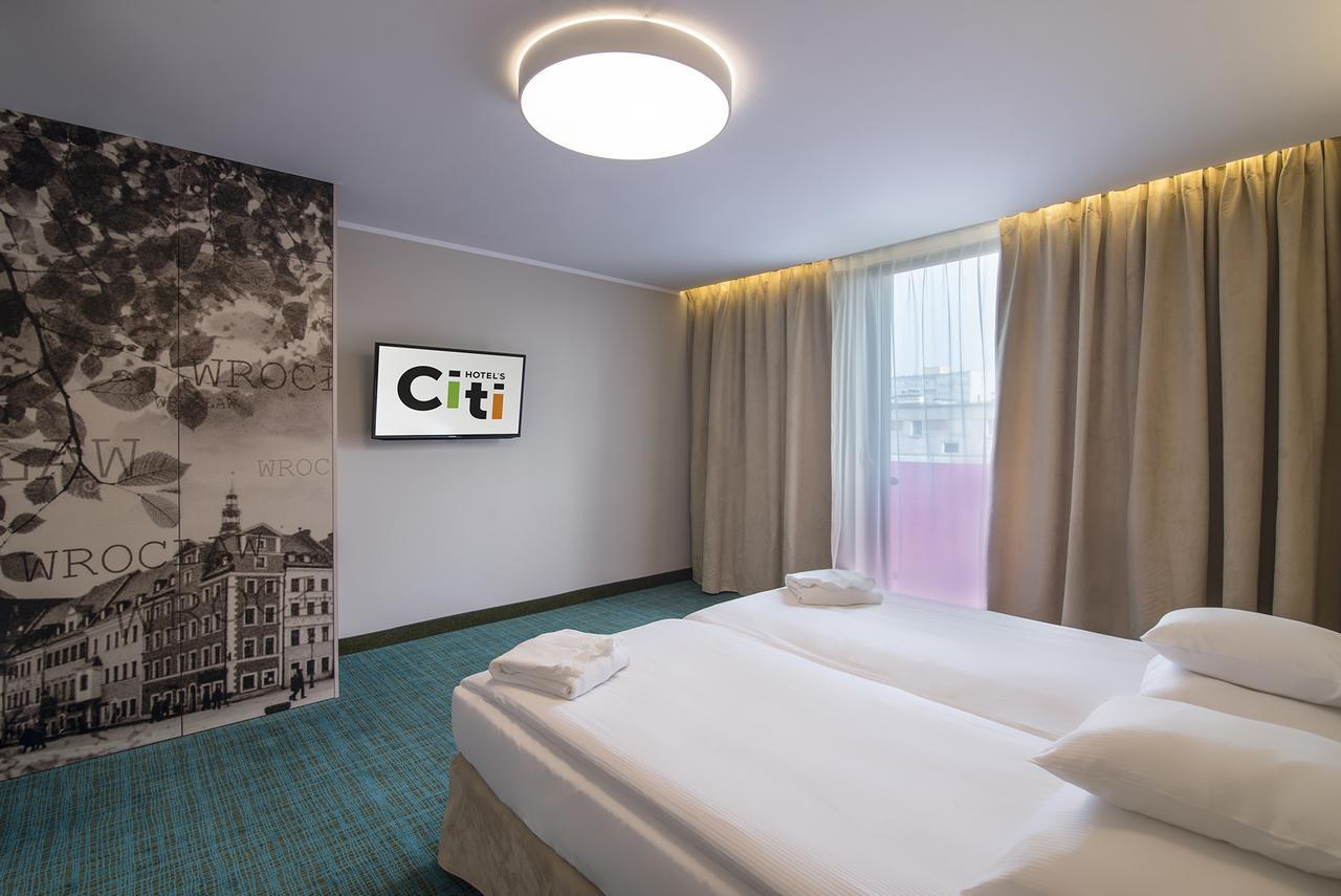 Citi Hotel'S Wroclaw Bagian luar foto